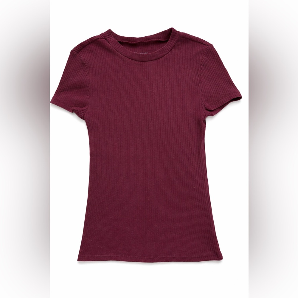No Boundaries Ribbed Maroon Short Sleeve Top